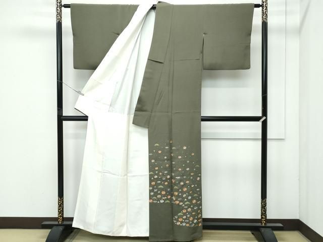 ● 上 に志田 色留袖 総刺繍 松竹梅花文 金糸 藍媚茶色地 たとう紙付き s 6