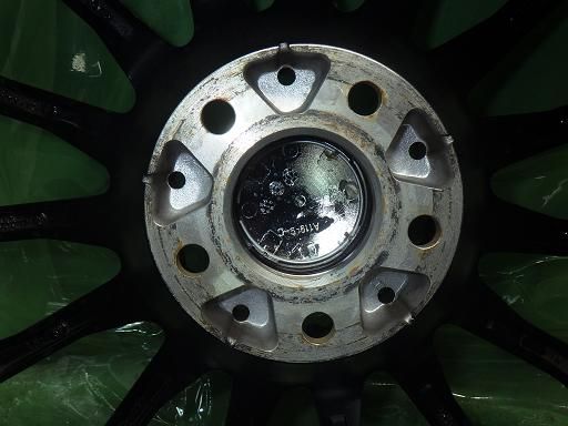 18インチ アルミホイール