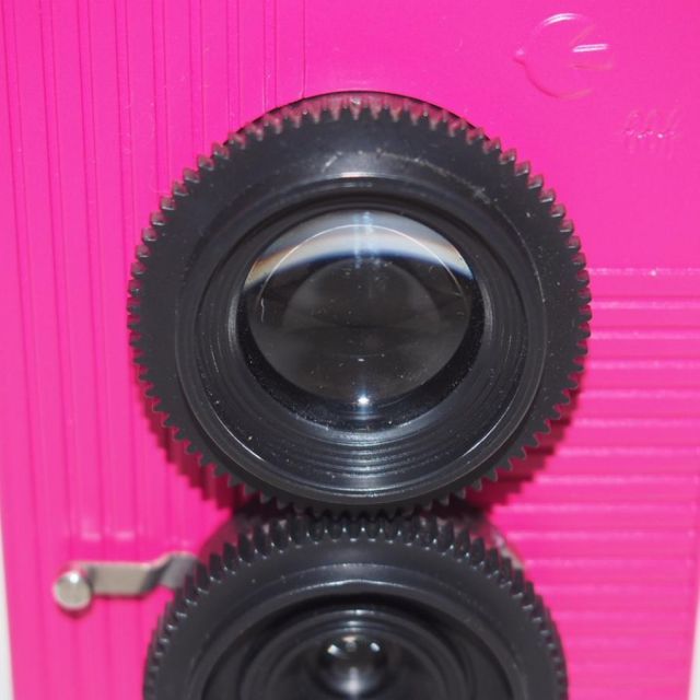 仮面ライダーディケイド blackbird.fly 二眼レフカメラ ピンク 中古