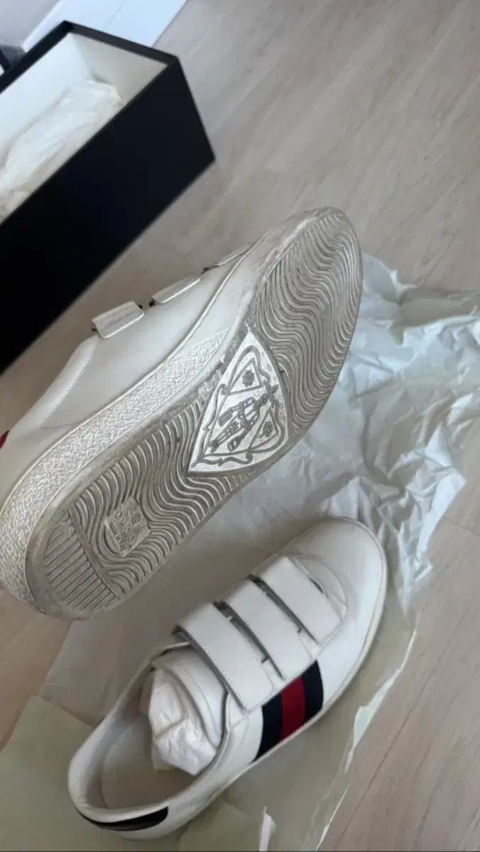 グッチ エース 白 バックル スニーカー 255 260