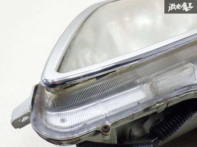 トヨタクラウンロイヤルサルン　GRS180 GRS182 左側　ヘッドライト GRS180 GRS182 クラウン 純正 ロイヤル 左ヘッドライトAssy 前期 後期