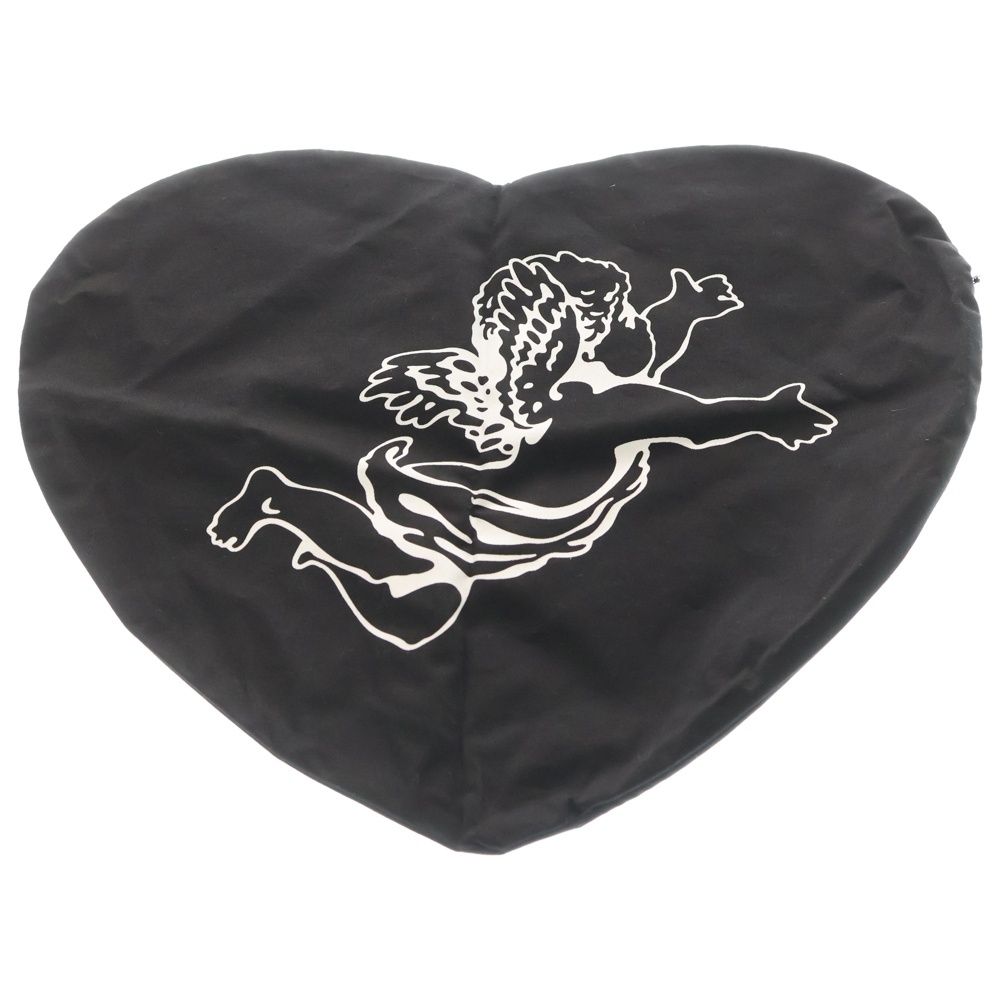 Girls Don't Cry (ガールズドントクライ) ロゴプリント ハート型