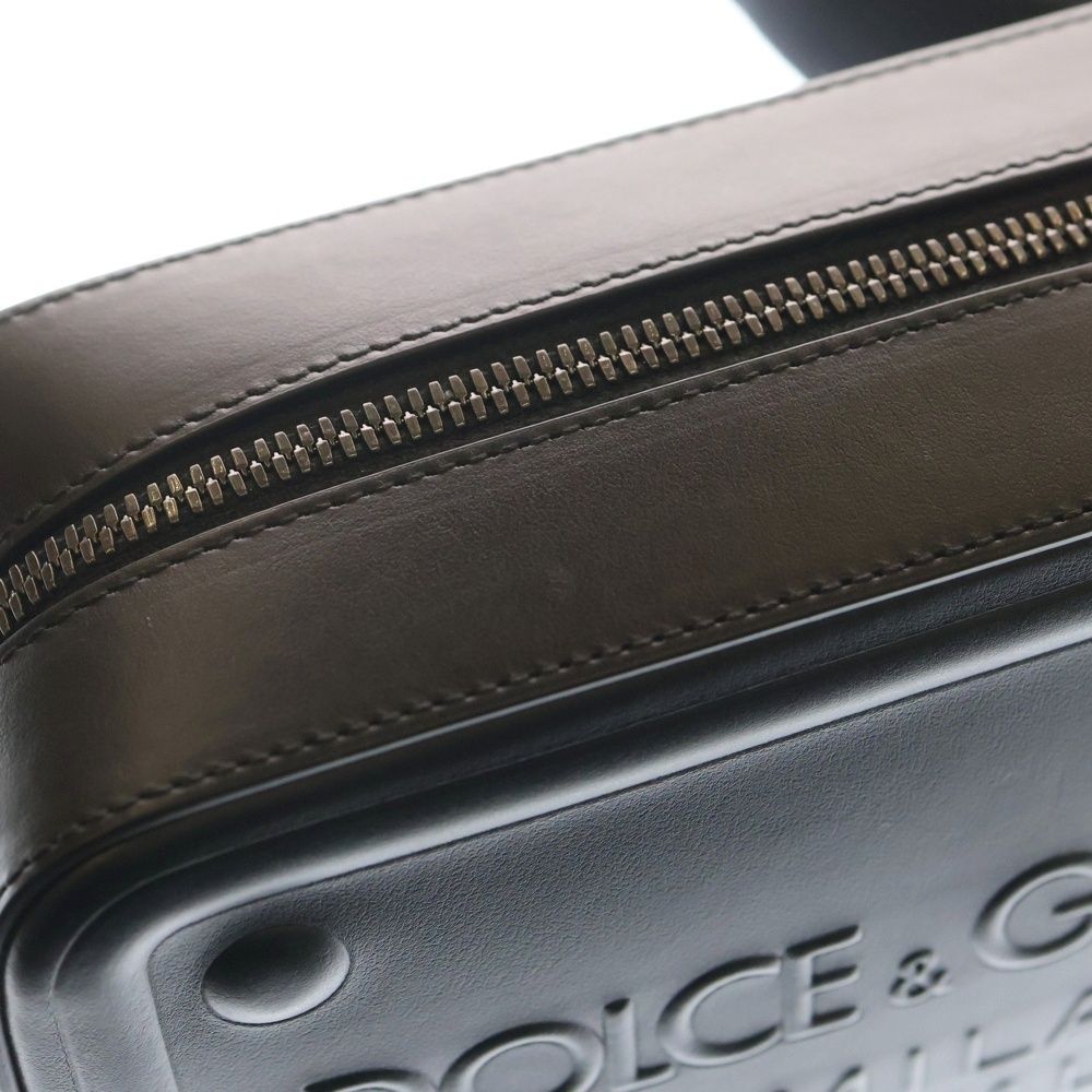 DOLCE & GABBANA (ドルチェアンドガッバーナ) クロスボディバッグ