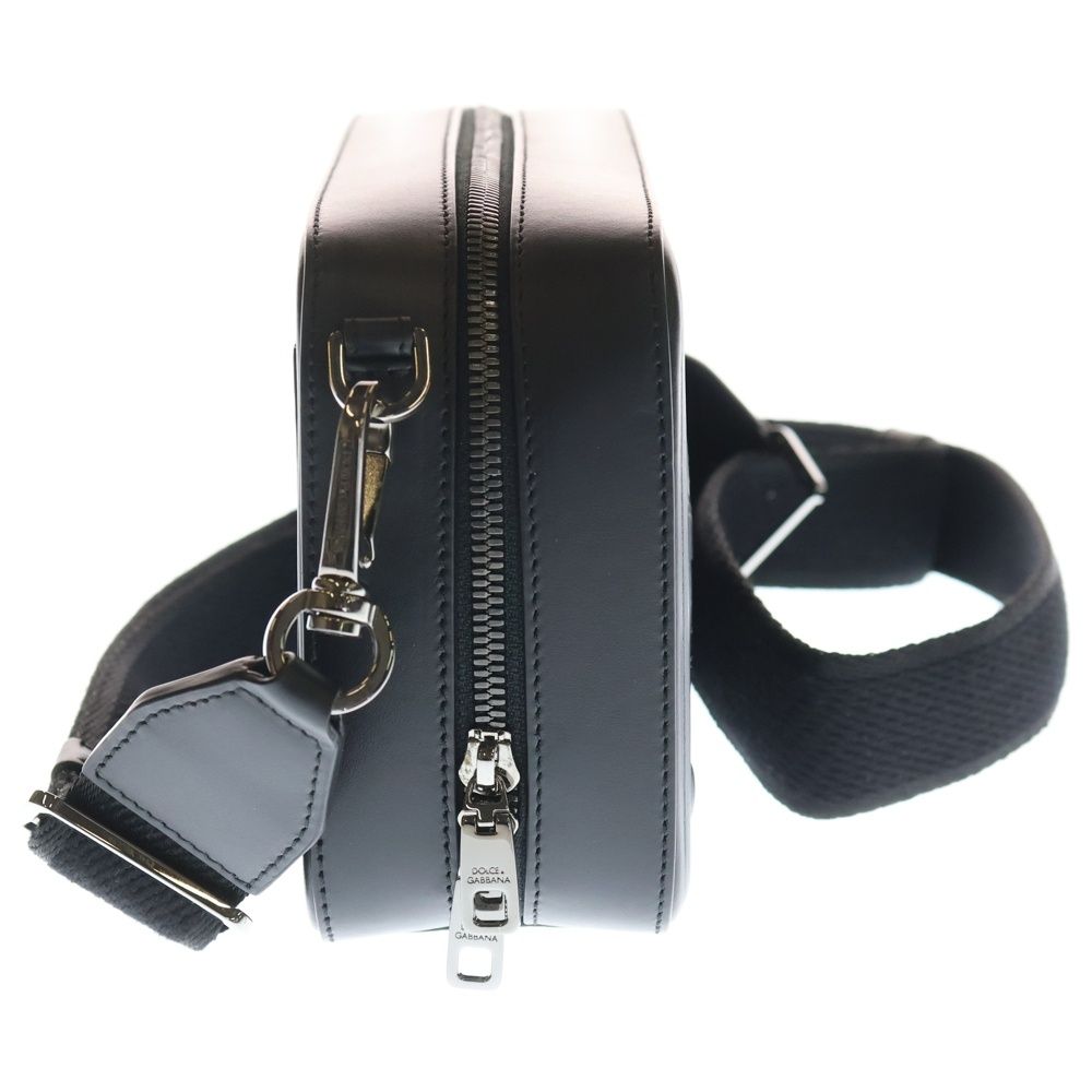 DOLCE & GABBANA (ドルチェアンドガッバーナ) クロスボディバッグ