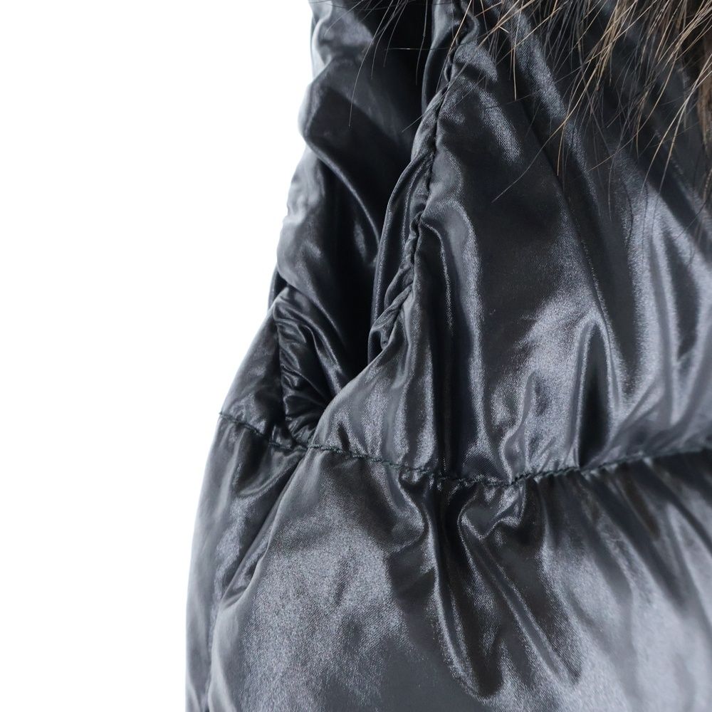 DUVETICA (デュベティカ) ADHARA アダーラ ラクーンファーデザイン