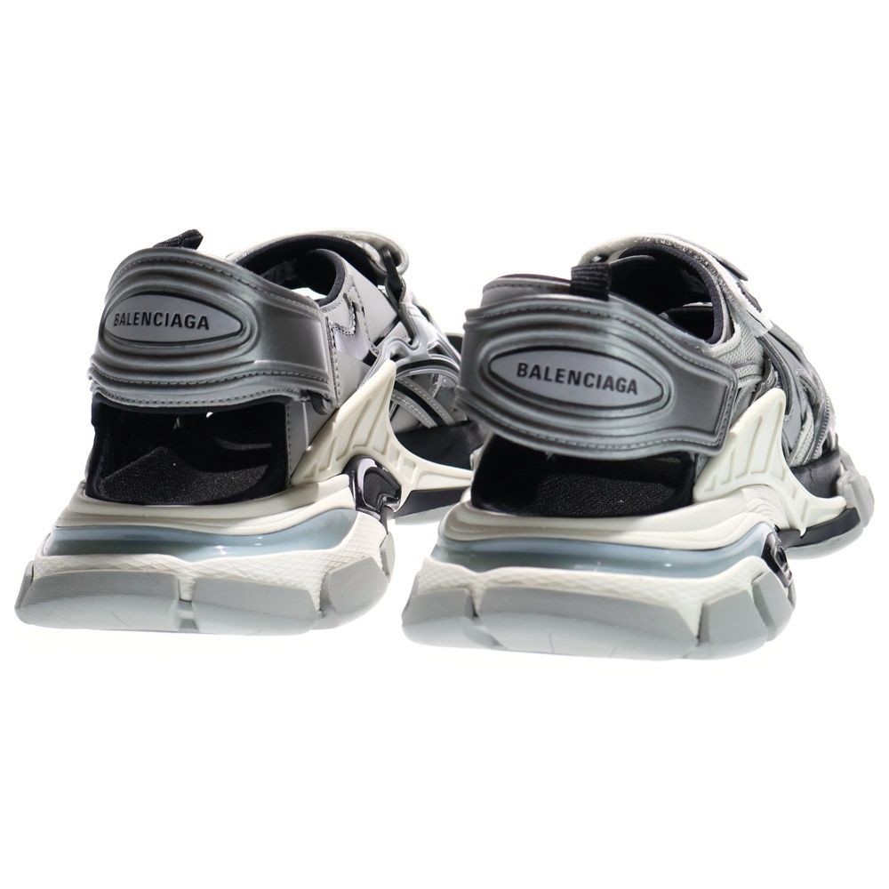 ローカットシューズ