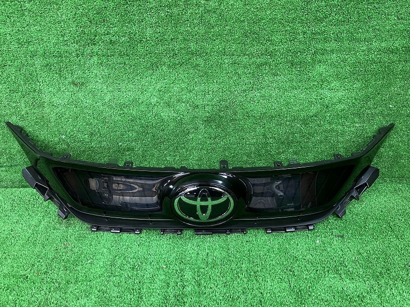 ハリアー MXUA80 ラジエーターグリル・フロントグリル 53101-48B61