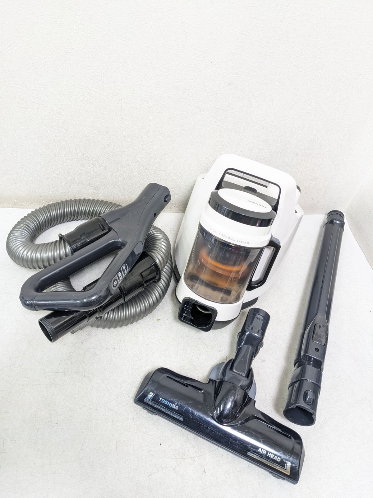 TOSHIBA VC-CF20FA-W サイクロン式掃除機 2021年製 - メルカリ