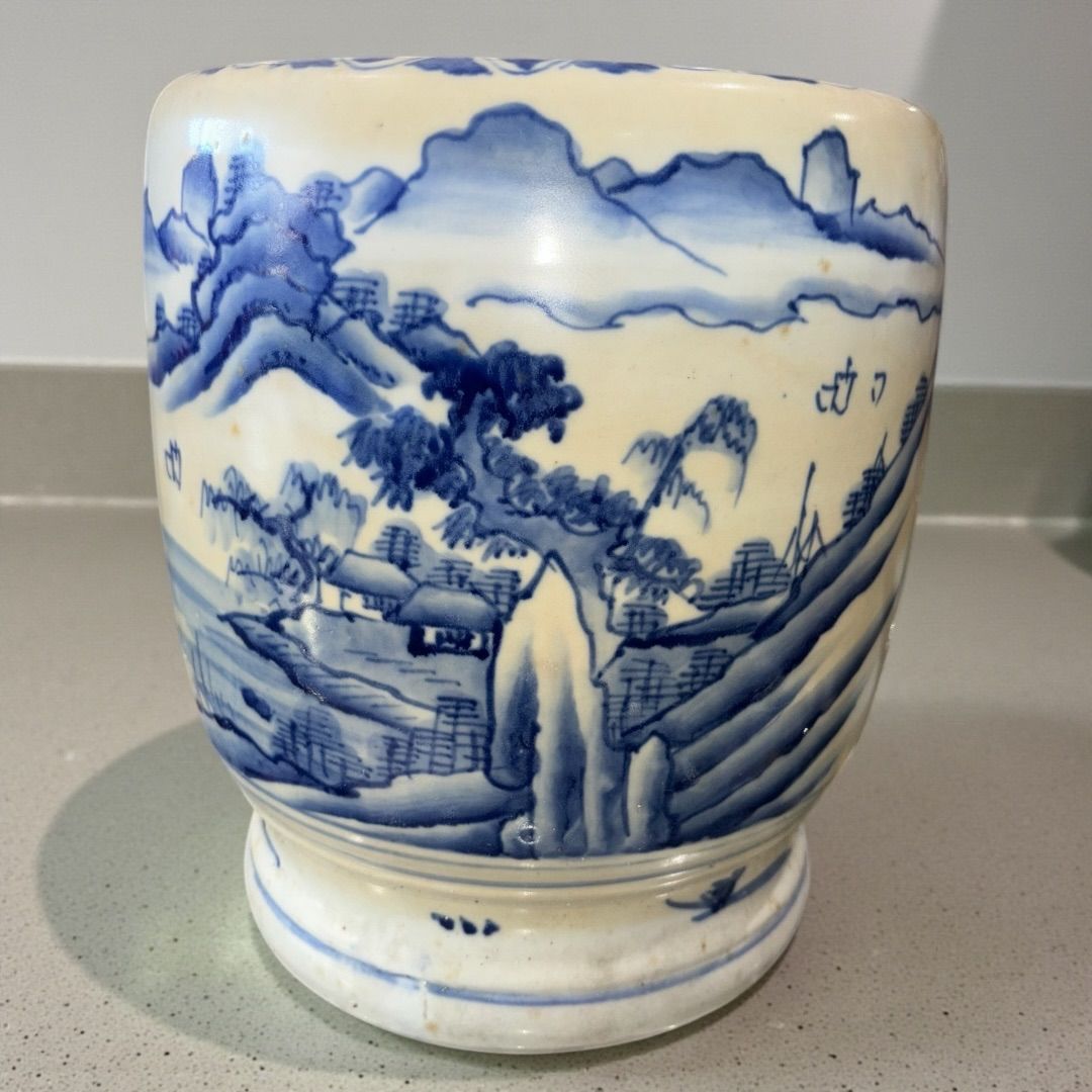 火鉢 時代物 在銘古火鉢 染付 瀬戸焼 染付 花草文 三足