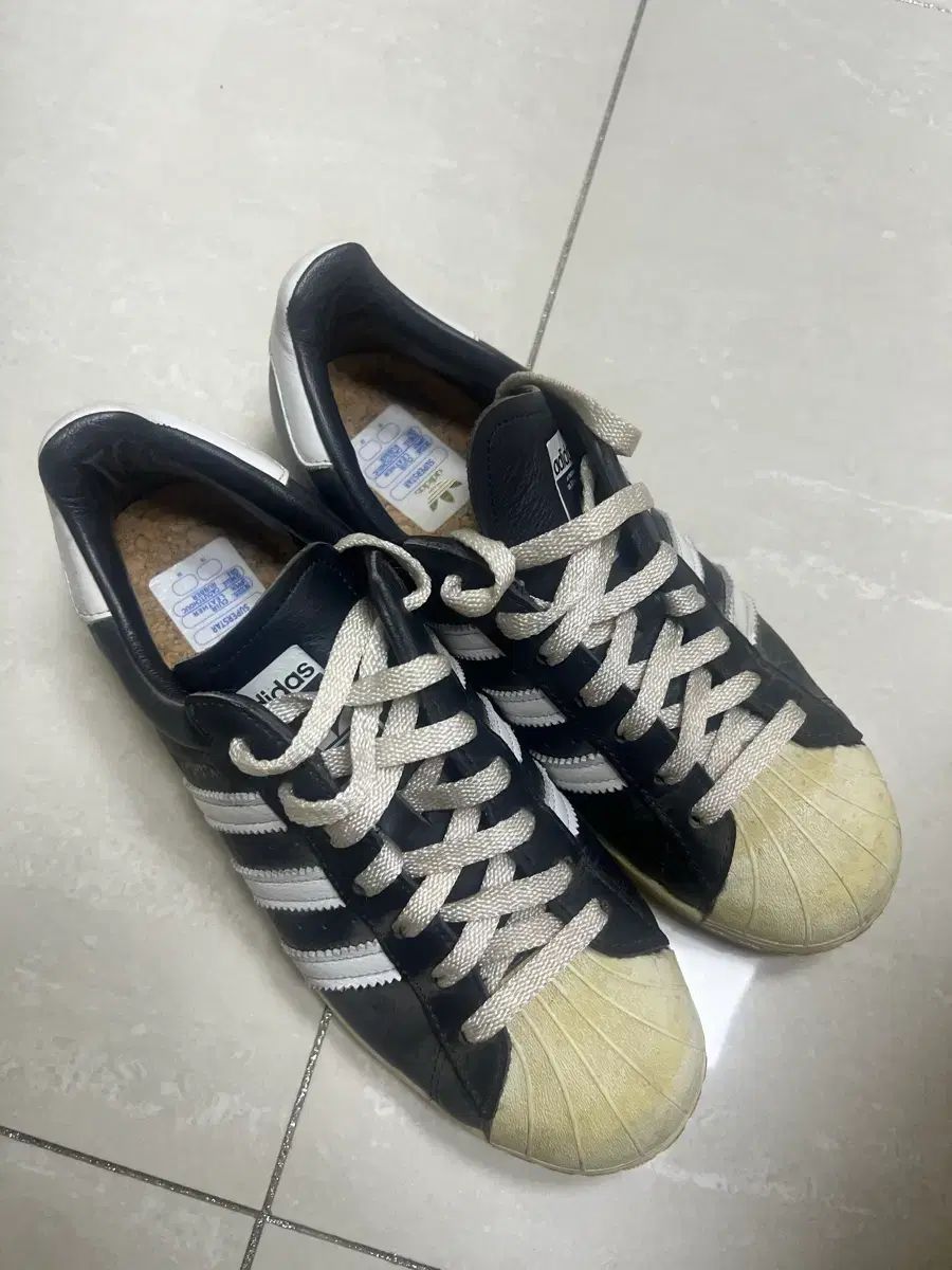 265 アディダス SUPERSTAR ム ブラック ホワイト