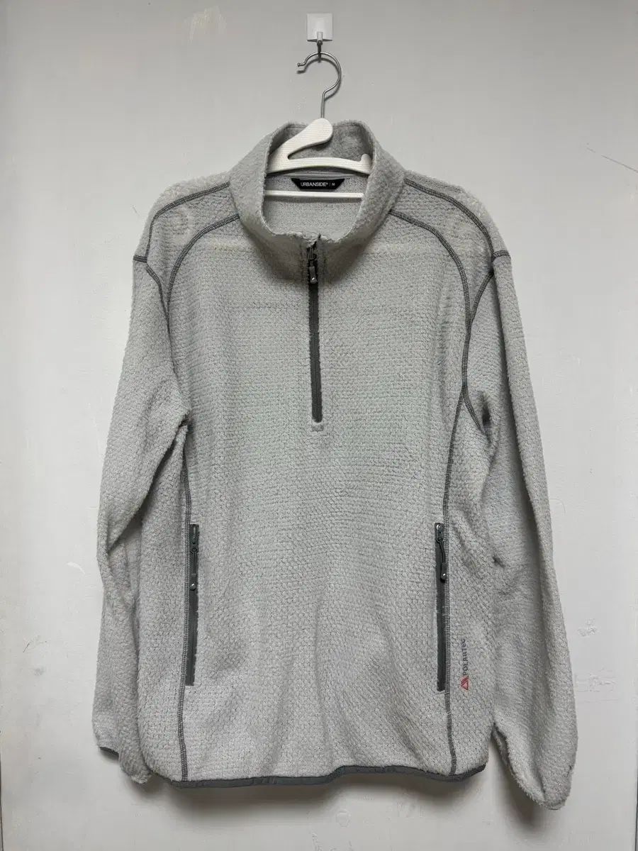 タートルネックフリース ハーフジップアップ M アルファ90