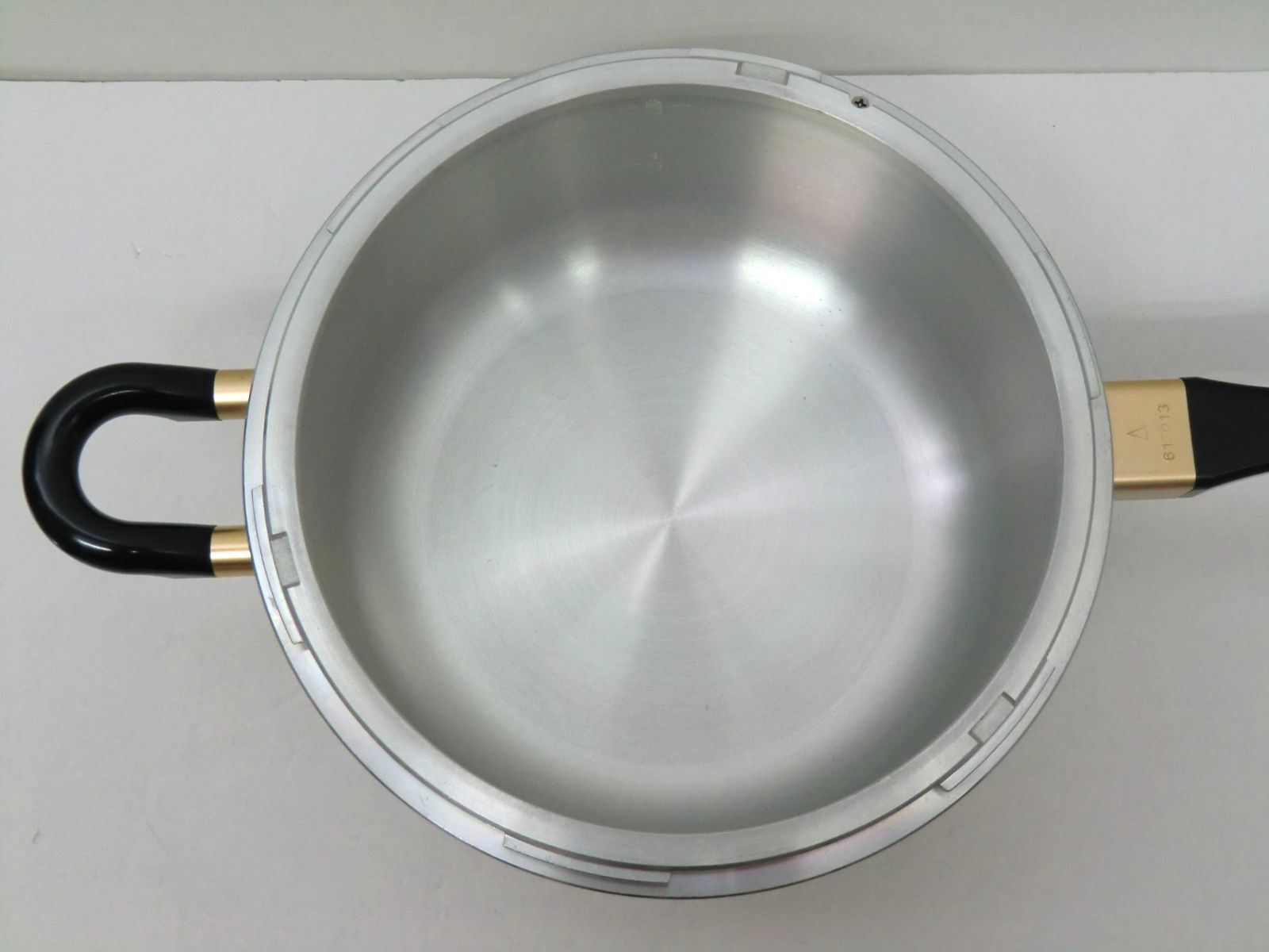 中古美品】ヘイワ 片手圧力鍋 鋳物屋 PC-60A 6.0L - メルカリ