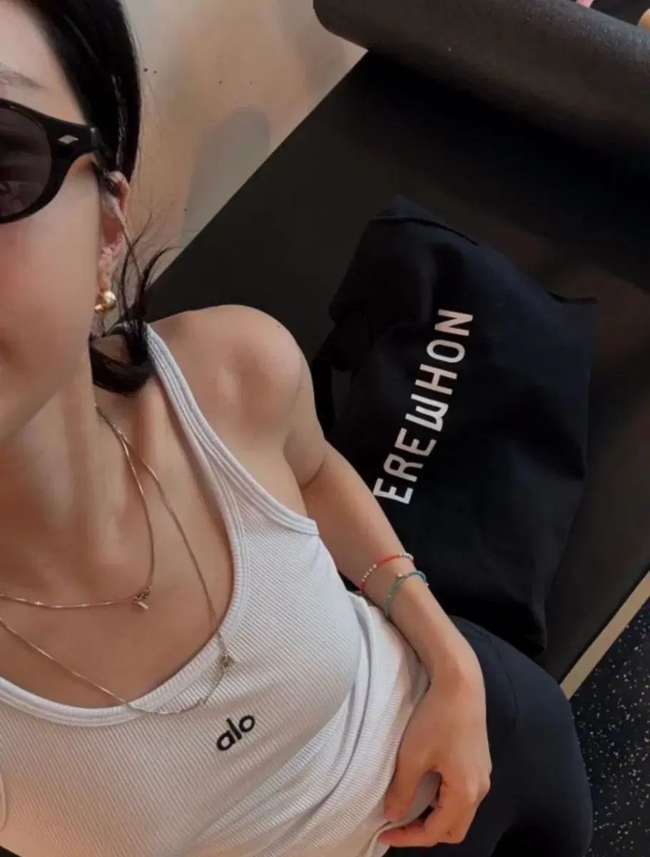 アロ ヨガ alo Ribbed Prosper タンク ノースリーブ xs