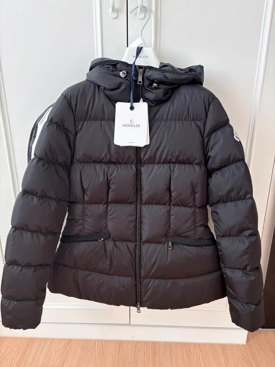 MONCLER モンクレール アボチェ ダウン ブラック 25 FW