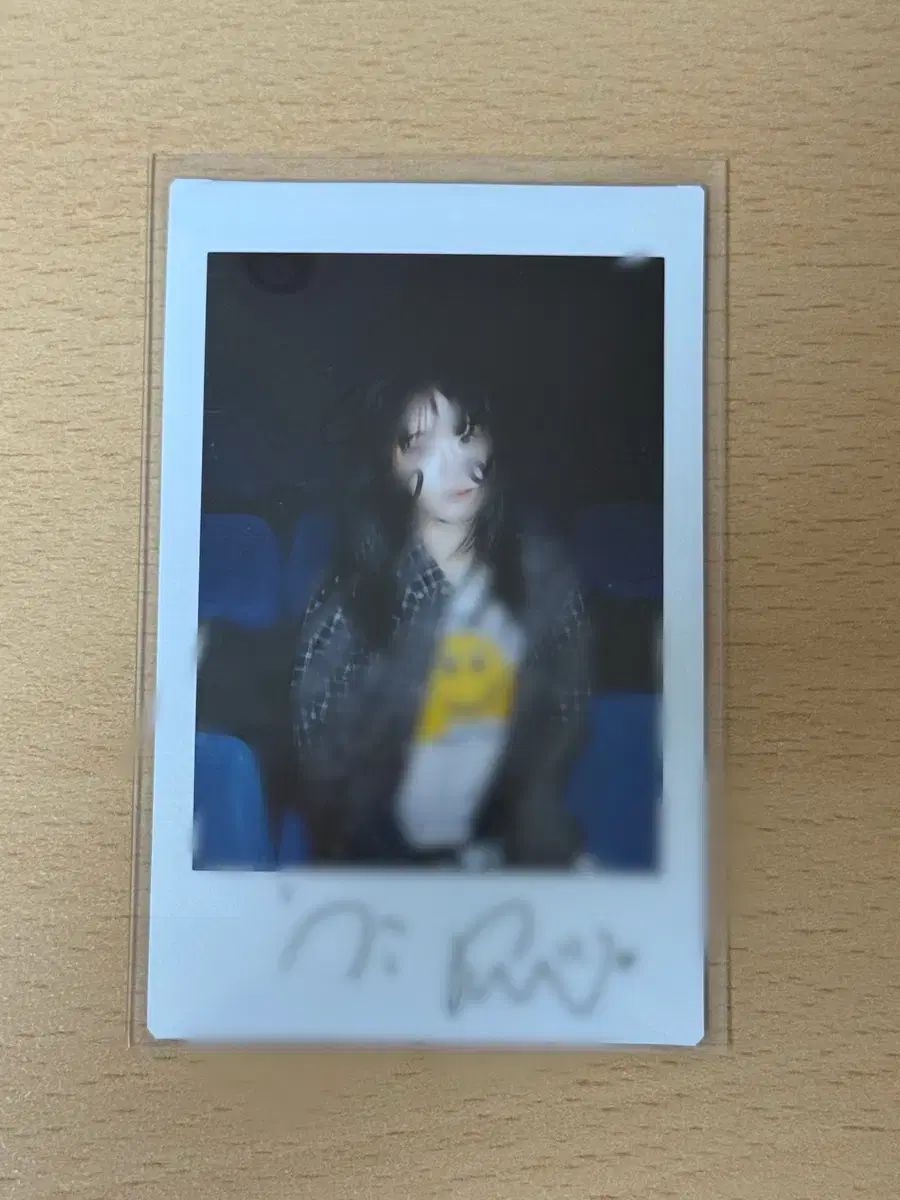 qwer チョダン サイン入りポラロイド サイン入りチェキ ポラロイド タートルネック