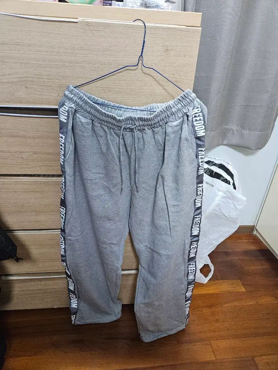 DOM レタリング コットンパンツ グレー 3 XL ♥ S級