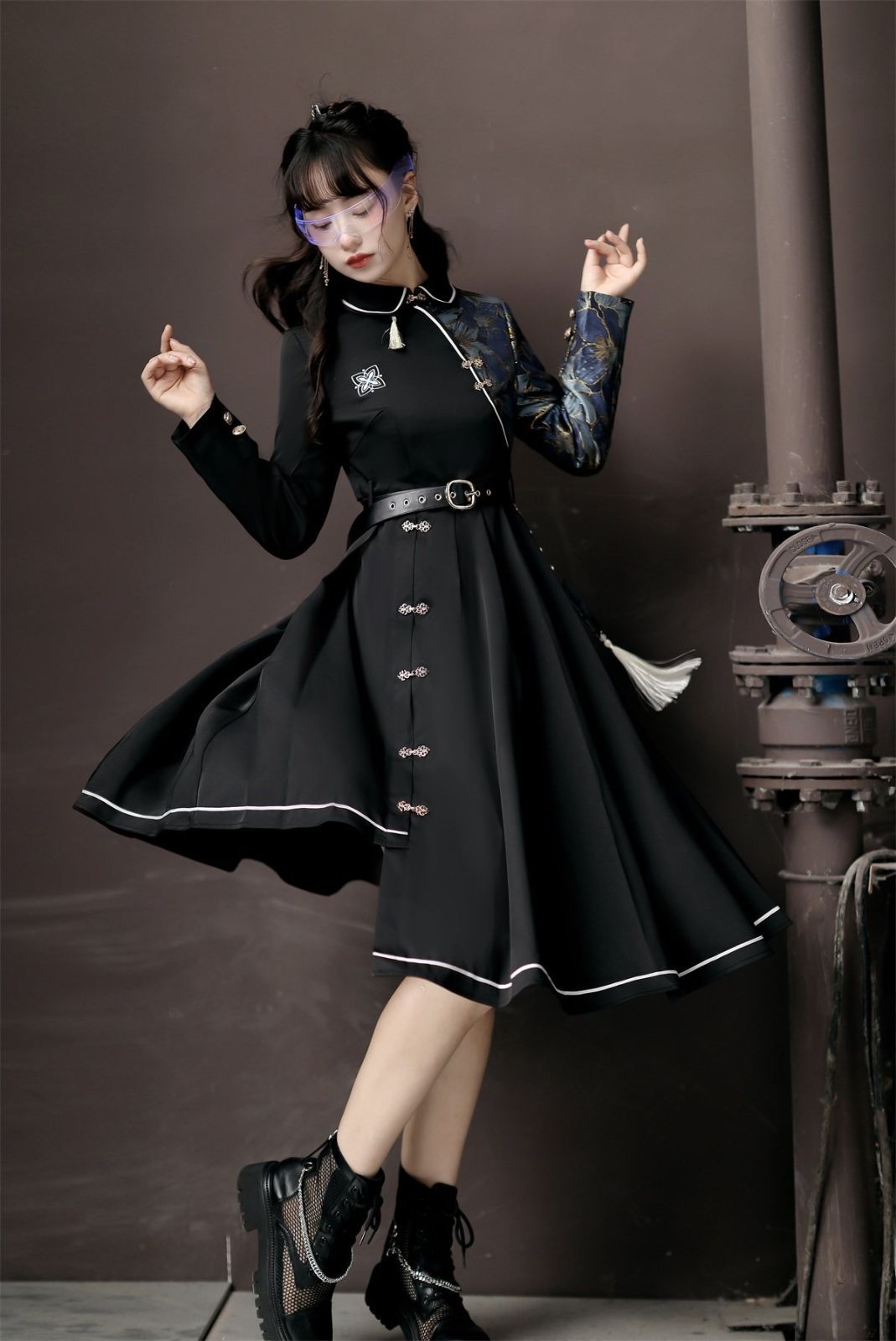 ゴシック風ロリータ コスプレ衣装 ゴスロリ lolita 3点セット ロングスリーブワンピース ベルト フリンジピンセス 感 舞台衣装 イベント向け 普段着