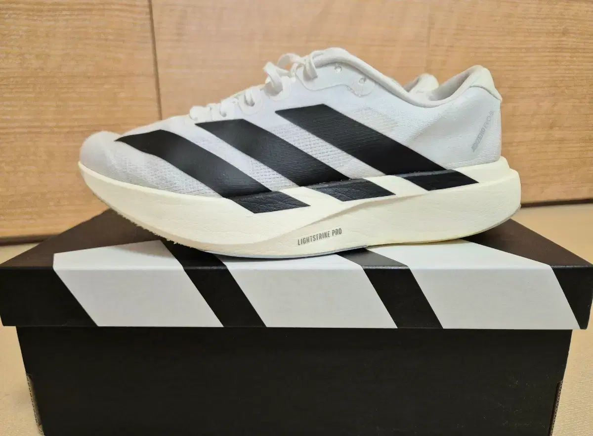 アディダス アディゼロ evo SL ^^