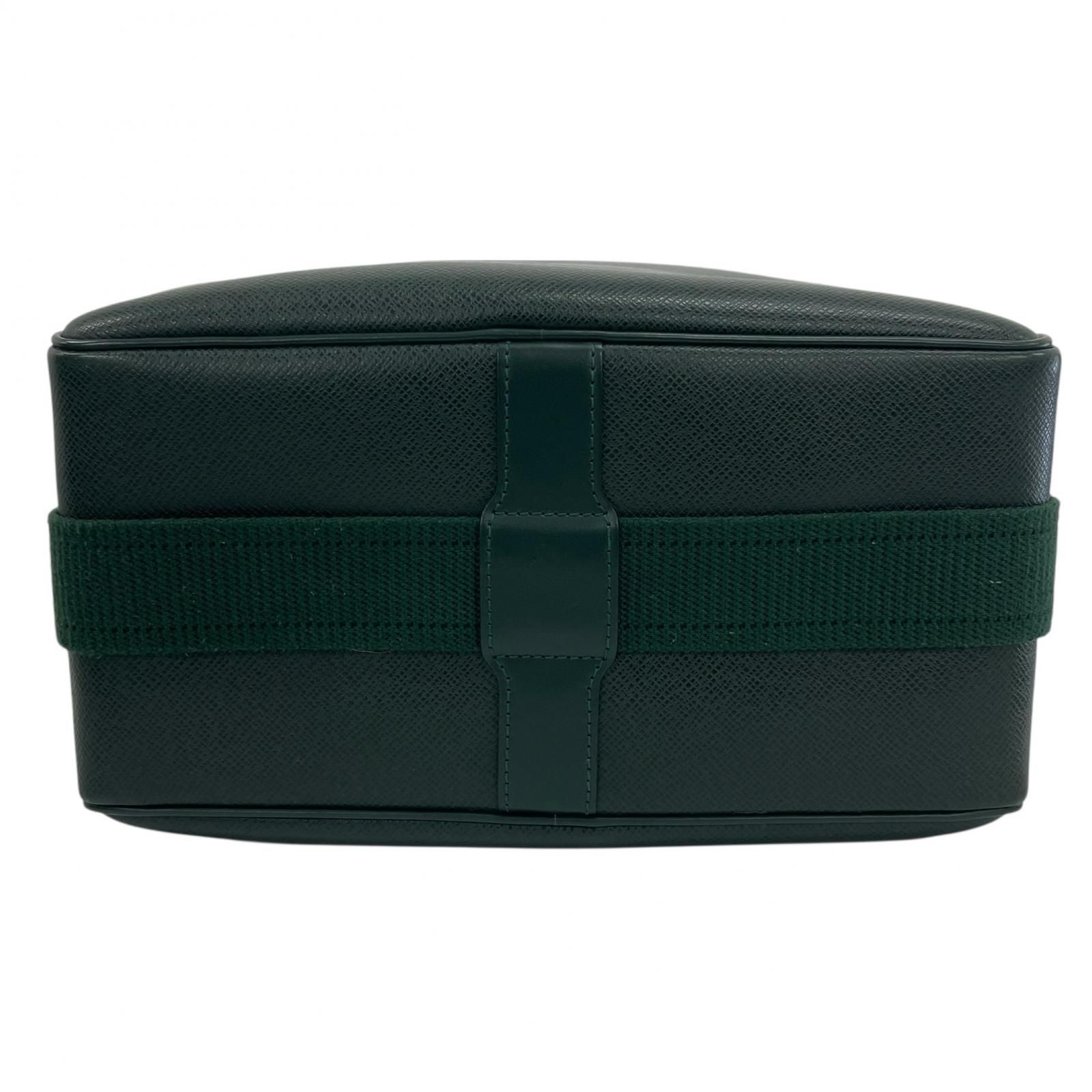 LOUIS VUITTON ルイ・ヴィトン タイガ リポーター M30154 ショルダー