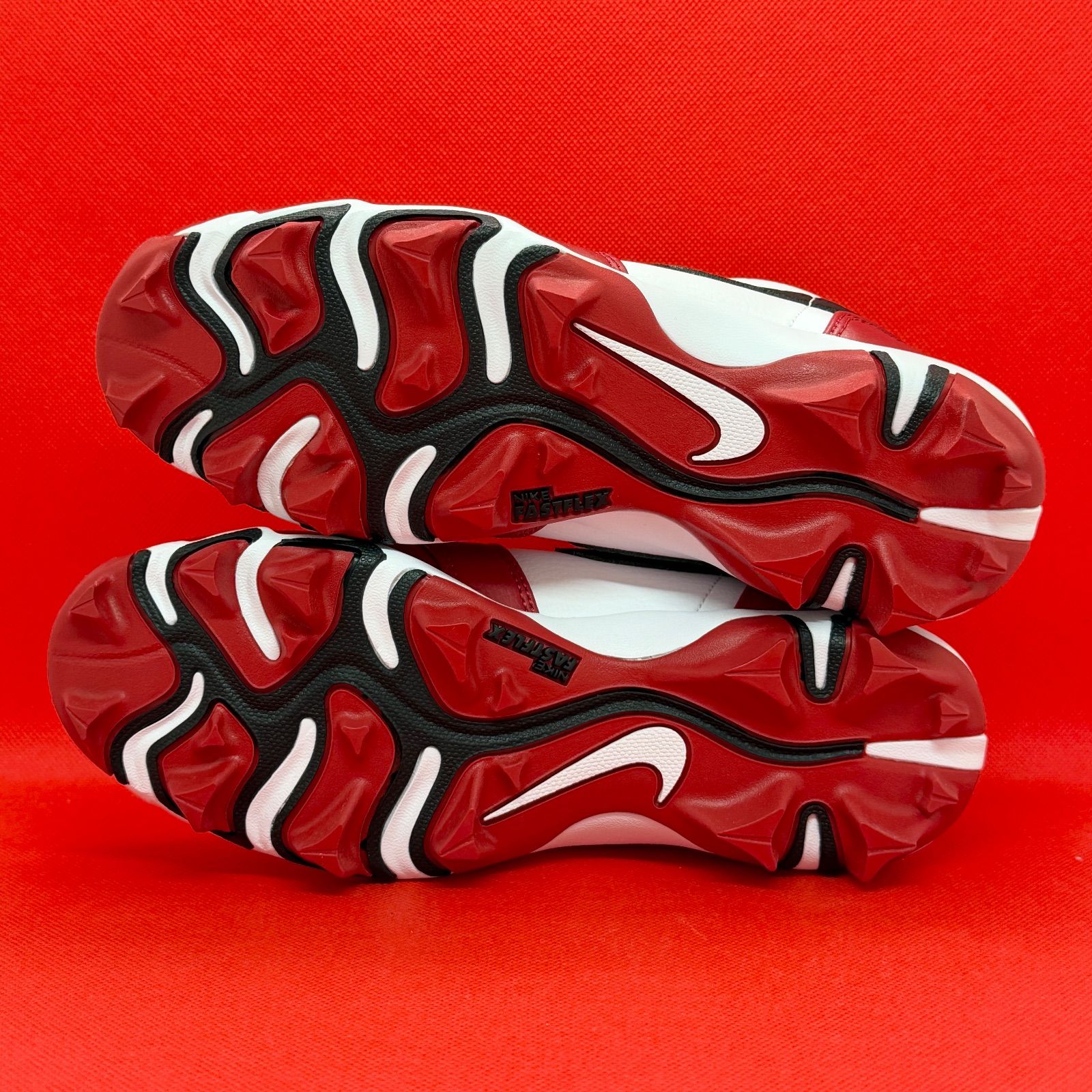 新品 ジョーダン ナイキ 野球スパイク ジュニアサイズ ポイント