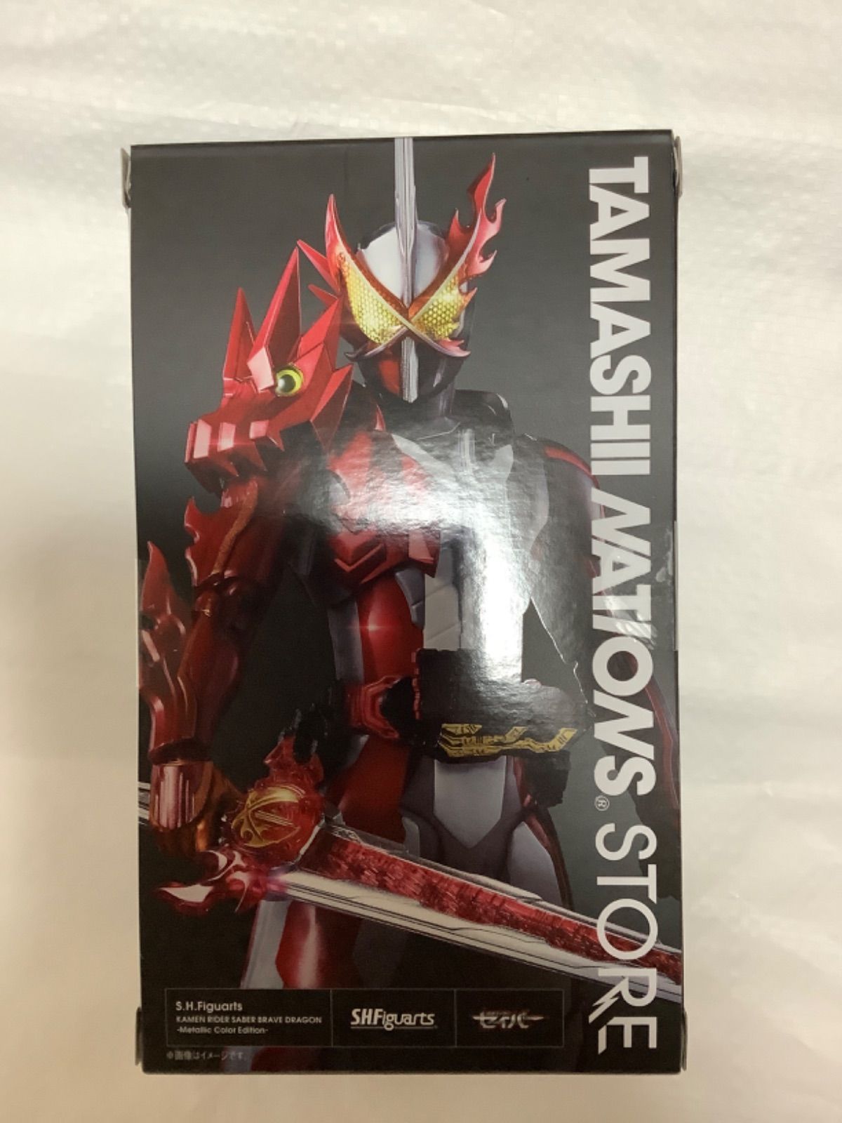 S.H.Figuarts 仮面ライダーセイバー ブレイブドラゴン ‑Metallic Color 