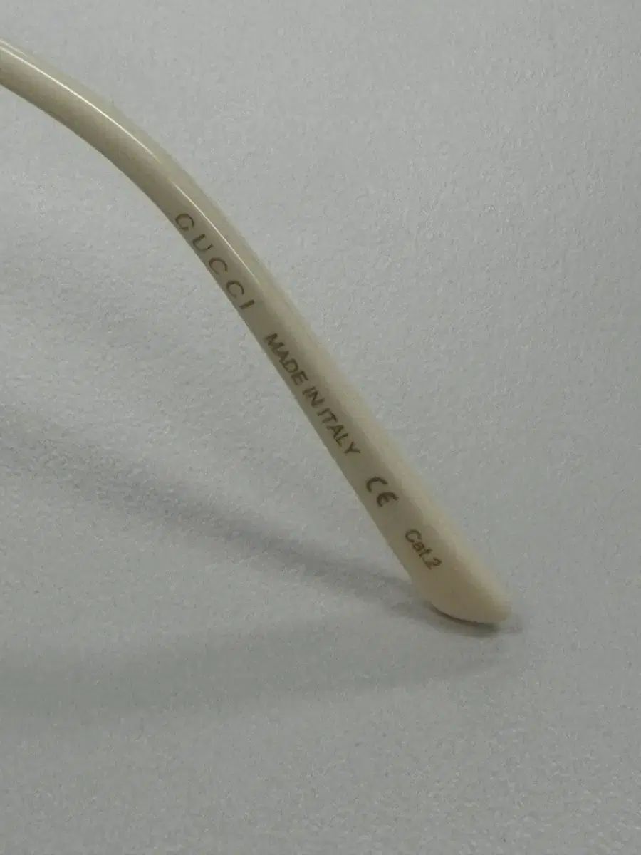  保証書X グッチ ラウンド サングラス サングラス 小物