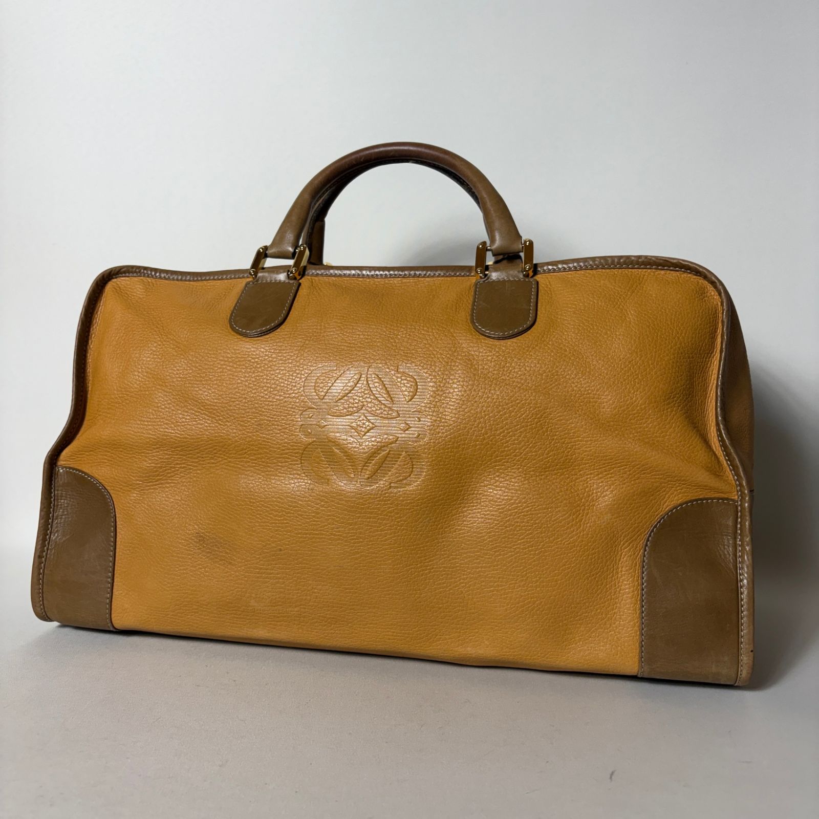 2510-260｜ ｜ロエベ アマソナ50 ボストンバッグ アナグラム