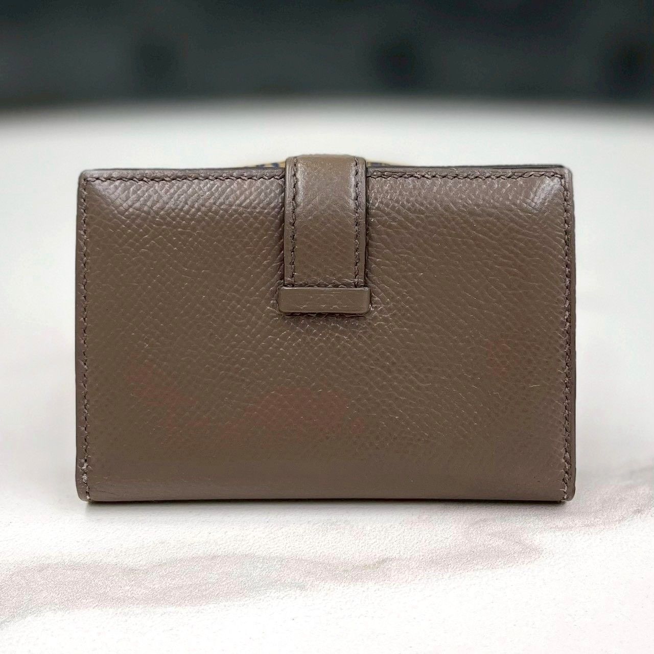 U刻印 エルメス ベアンミニ エプソン エトゥープ コンパクトウォレット 