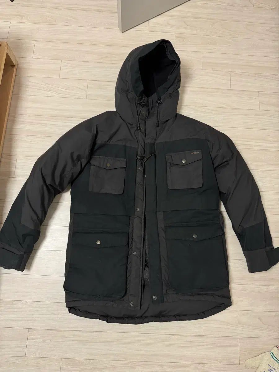 フェールラーベン アティス ジャケット M