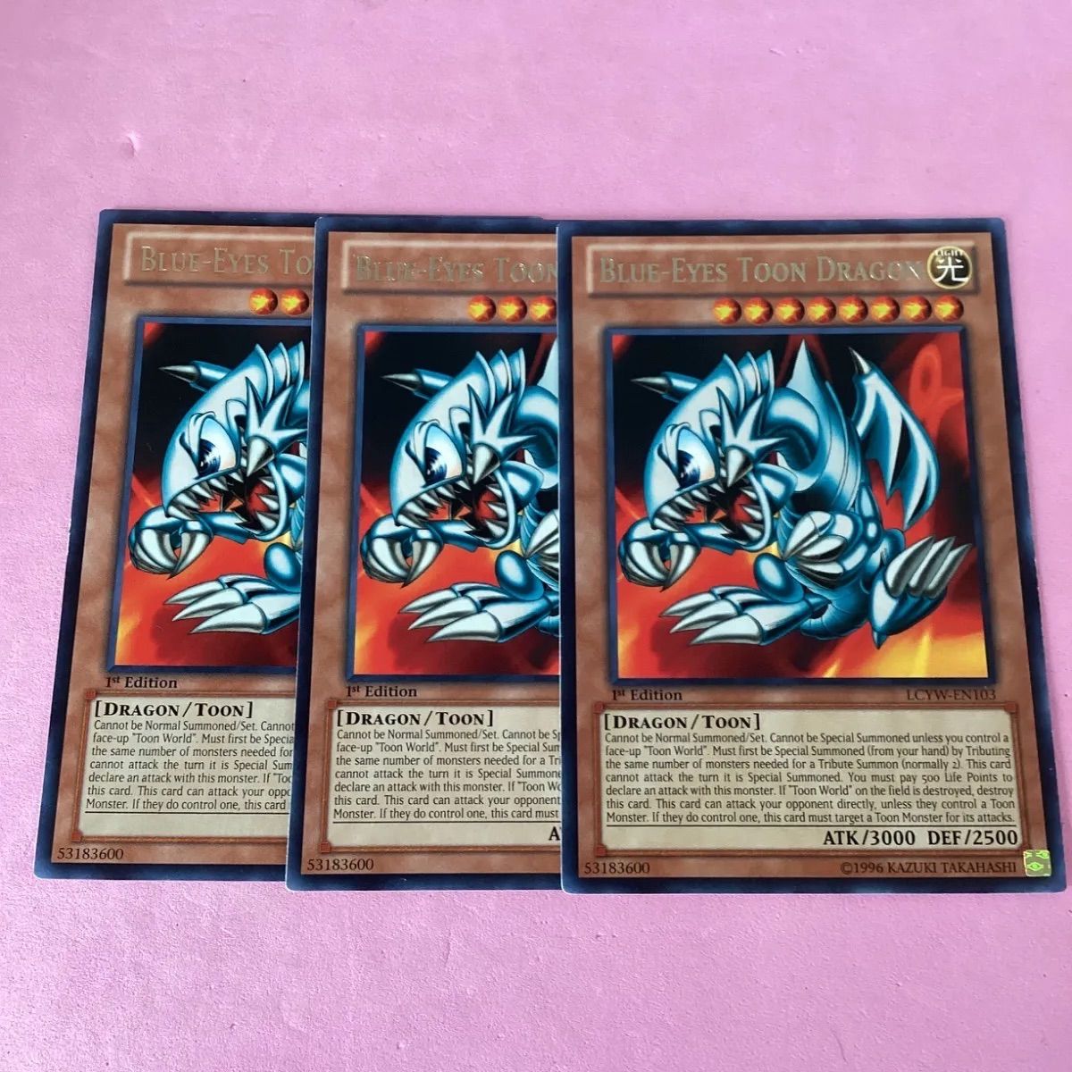 遊戯王 ブルーアイズトゥーンドラゴン 英語 レア 3枚 1st - メルカリ