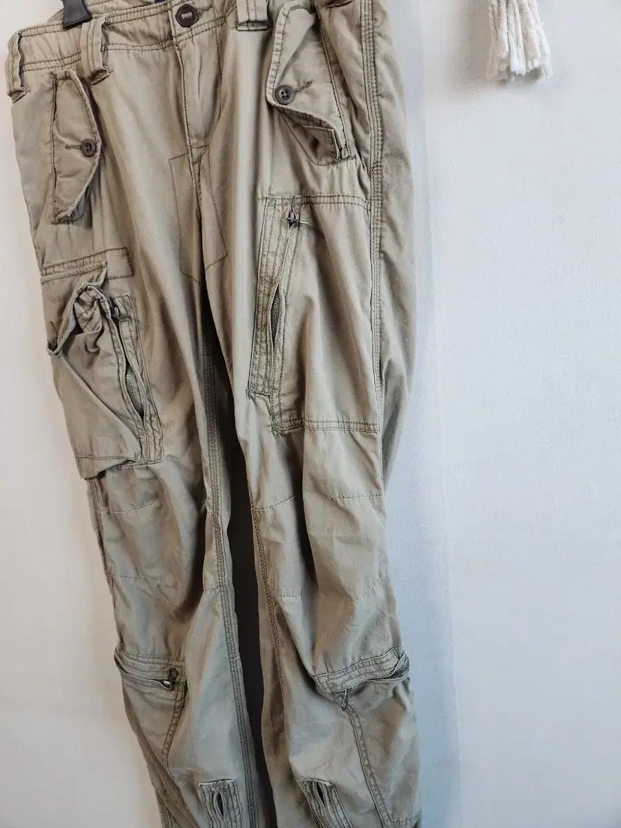 カーゴパンツ レディース