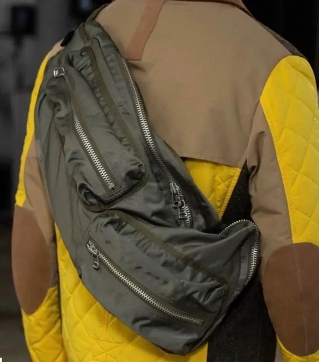 JUNYA WATANABE MAN ジュンヤワタナベマン ナイロン ツイル ボディ バッグ