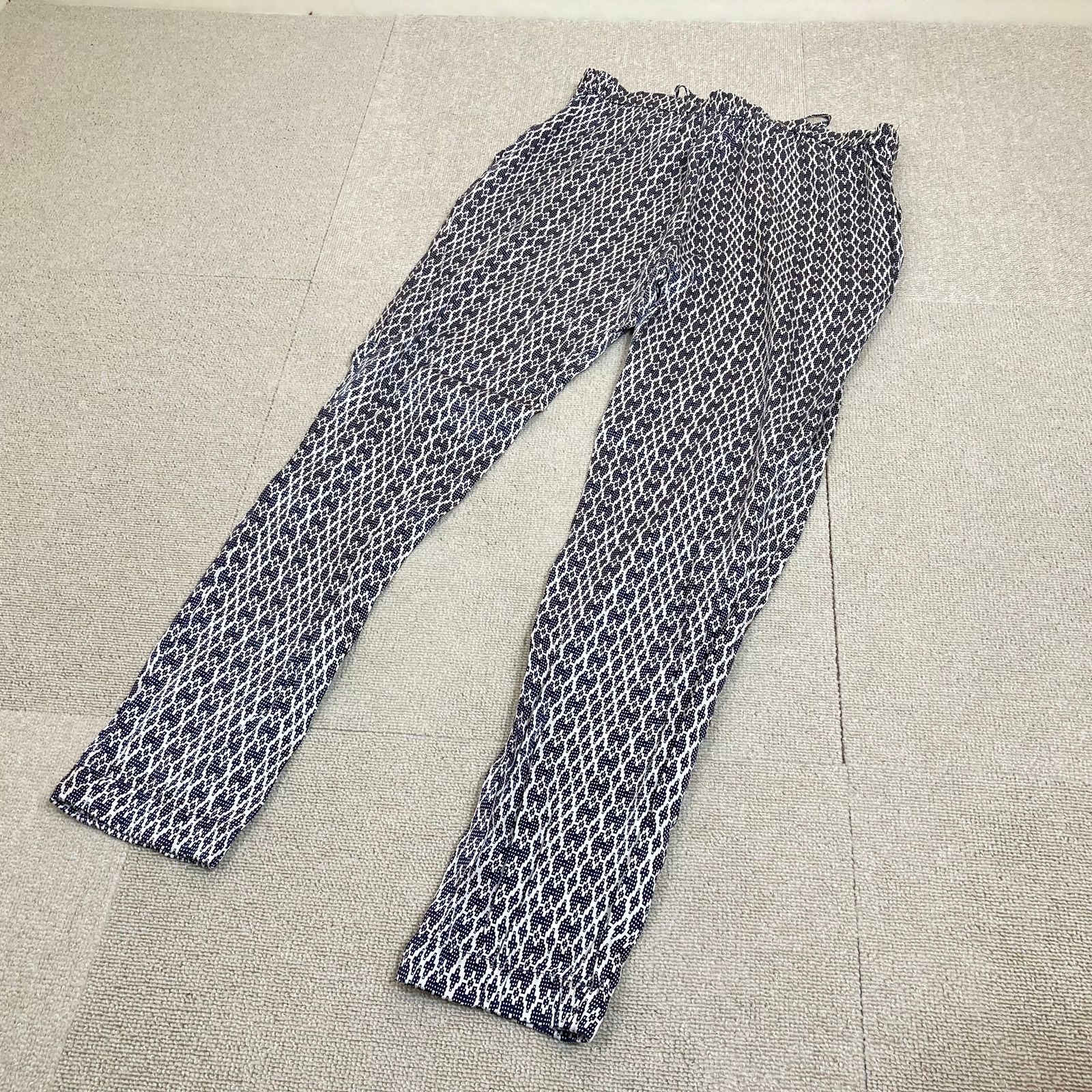 デレクラム パンツ