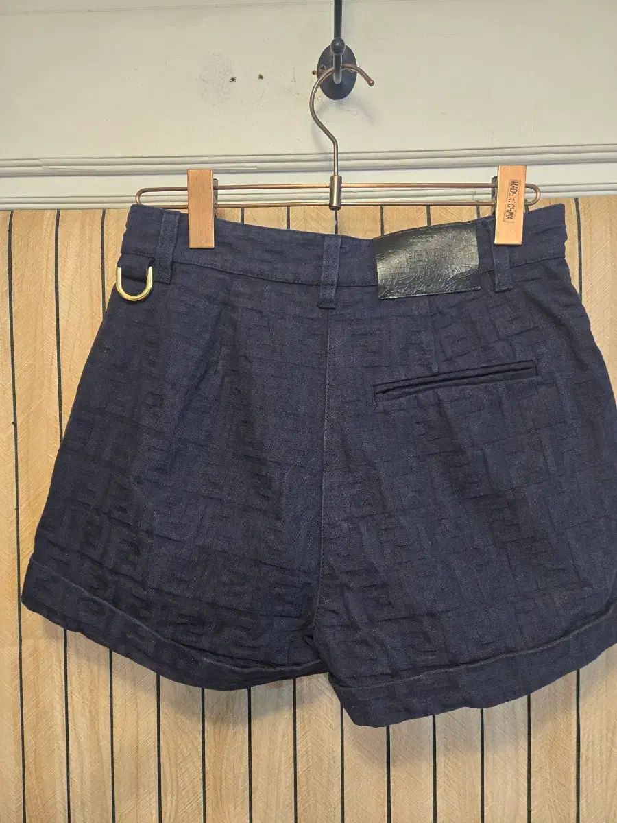 ハーフパンツ 27-28