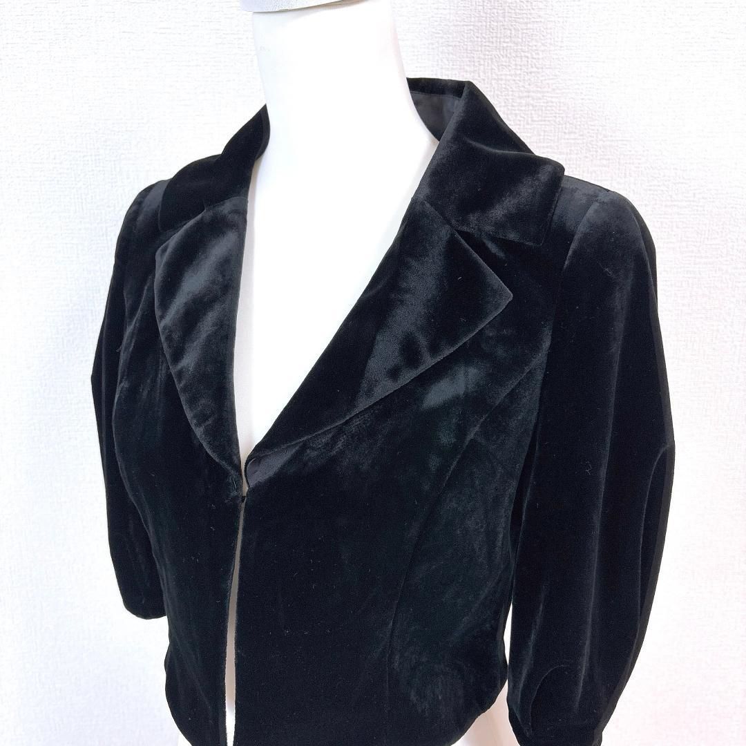 美品】Rene ベロアジャケット ショート丈 36 ブラック 無地 - メルカリ