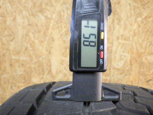 SR 445 D ●2025年製造 約8 5部山● ICE GUARD iG 70●215 45 R 18●1本