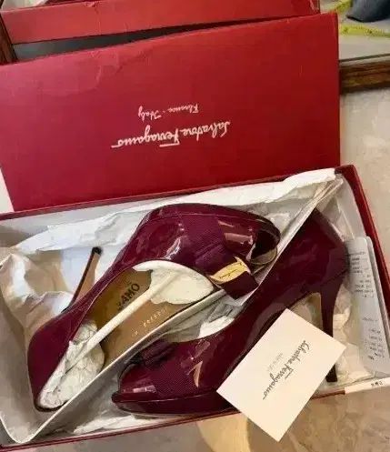 フェラガモ レディース パンプス 7 D 37 5