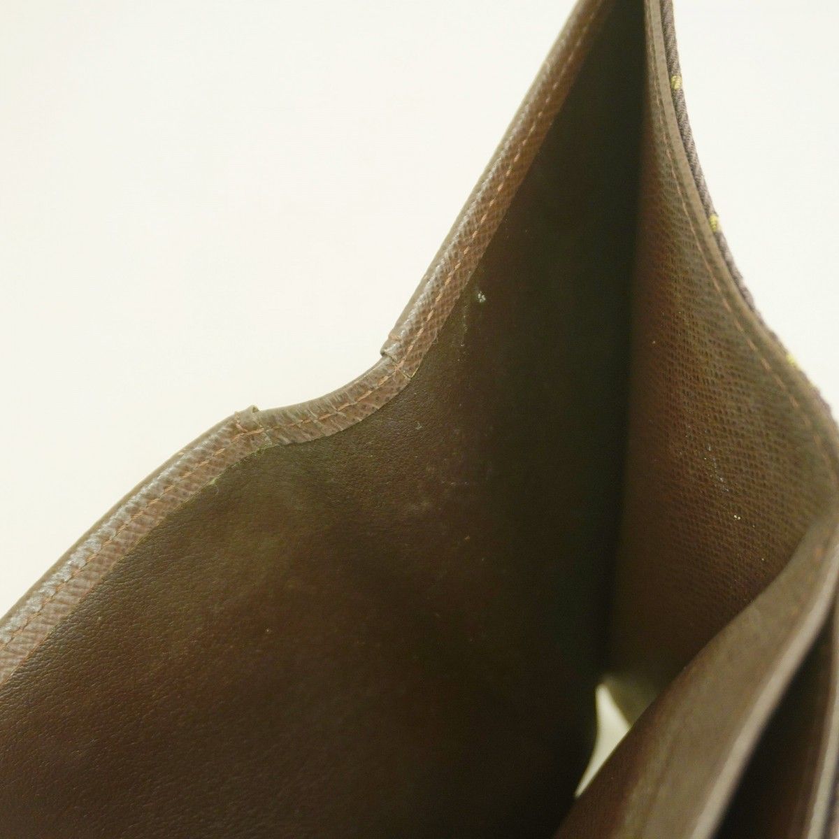 エベヌ レディース