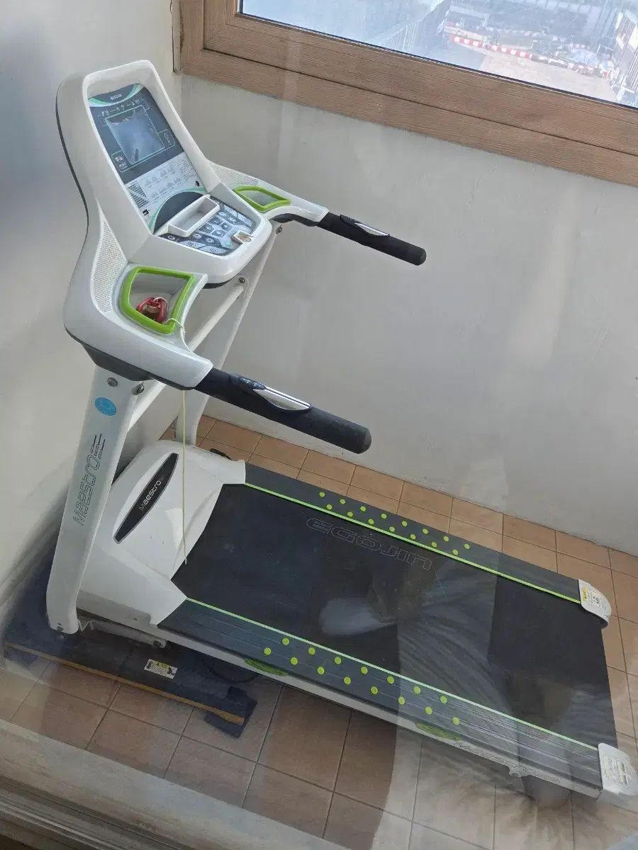 ランニングVENDING MACHINE Ver