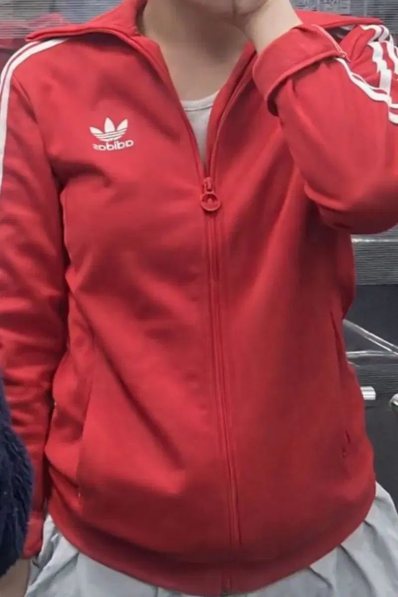 アディダス ヨーロッパ ファイヤーバード ジャージ レッド