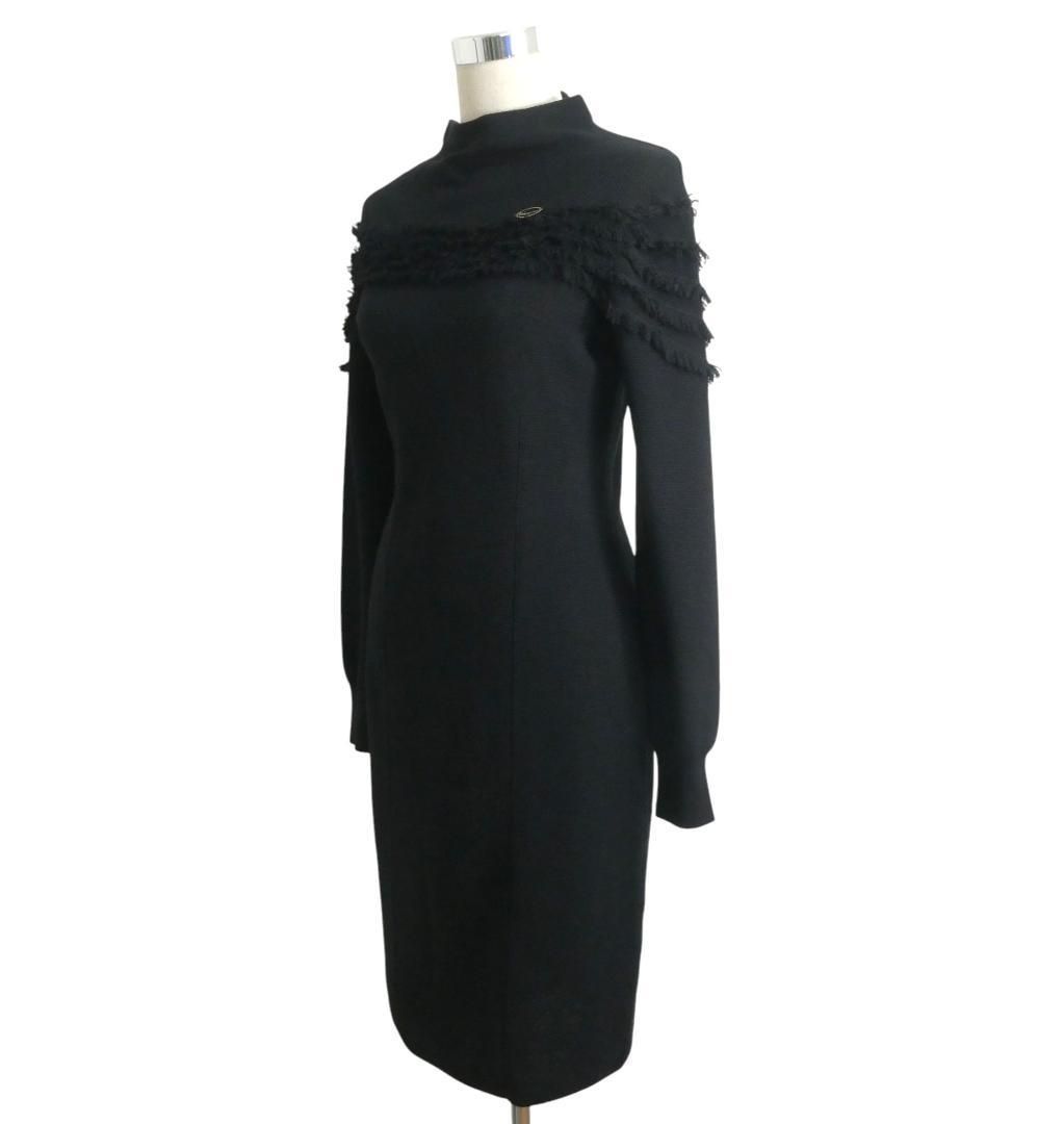 Salvatore Ferragamo リブ ニット ワンピース フェラガモ サルヴァトーレフェラガモ Salvatore Ferragamo アシンメトリーフリル