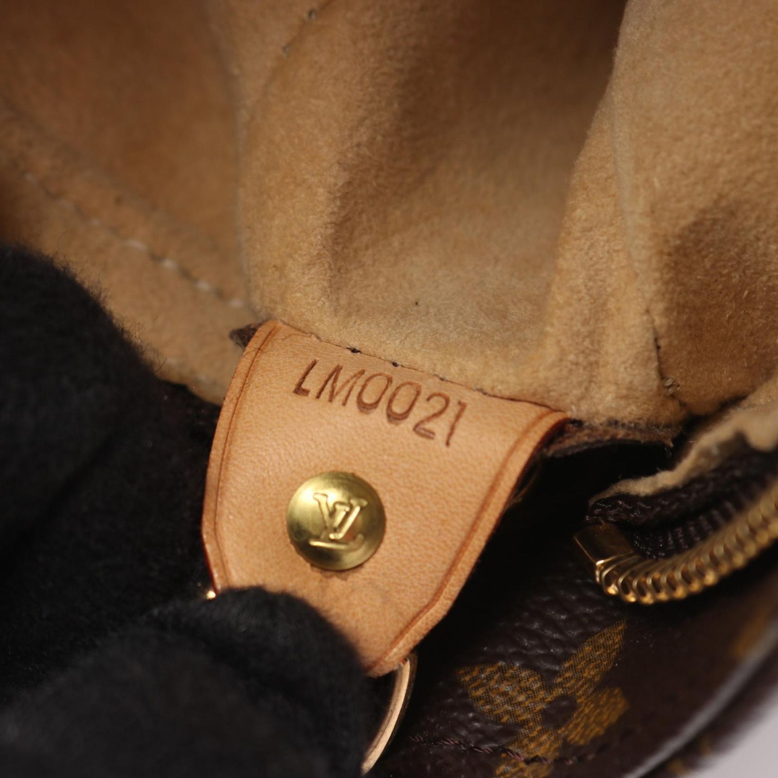 ルイ・ヴィトン LOUIS VUITTON ショルダーバッグ ルーピングGM M51145