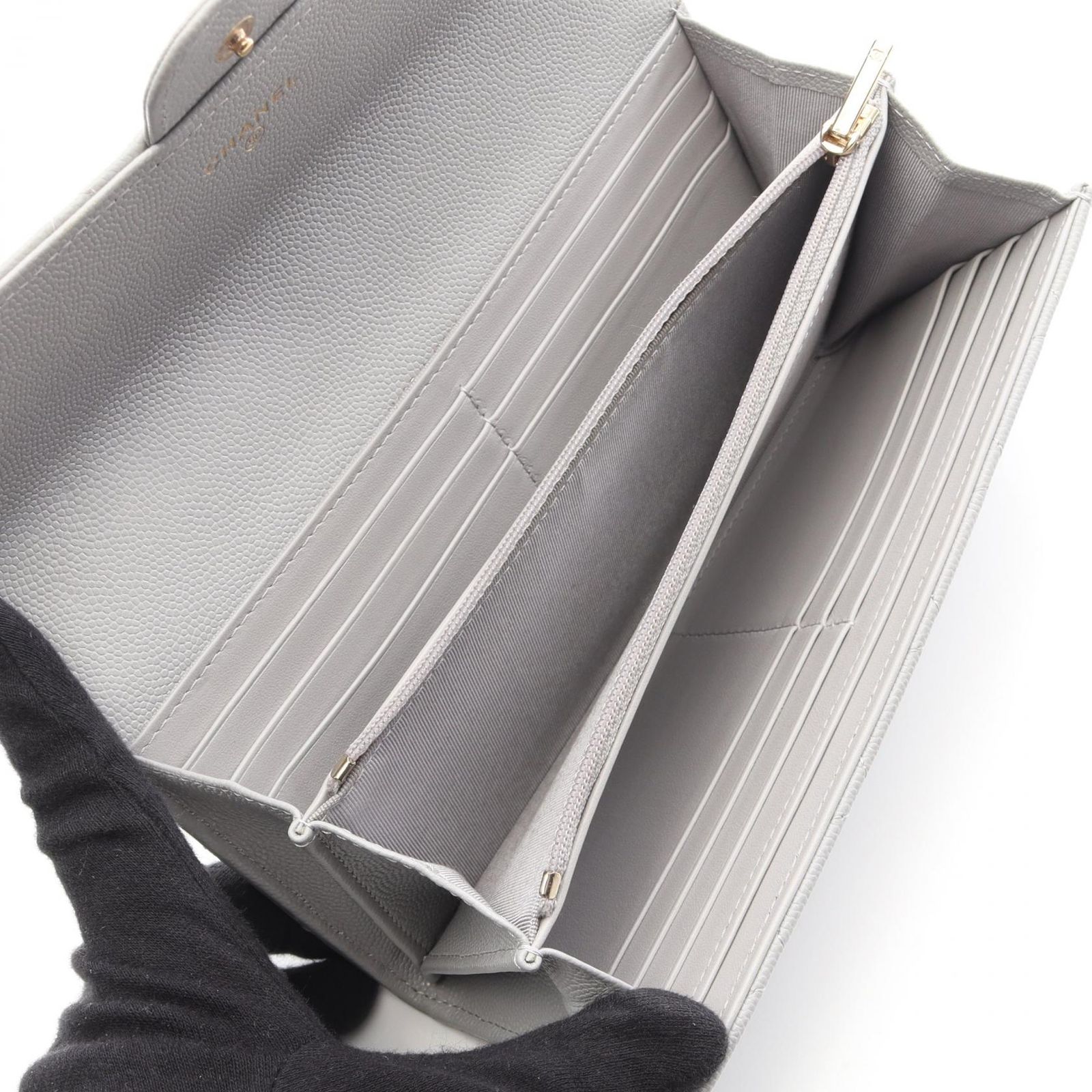 シャネル CHANEL 二つ折り長財布 クラシック ロング フラップ