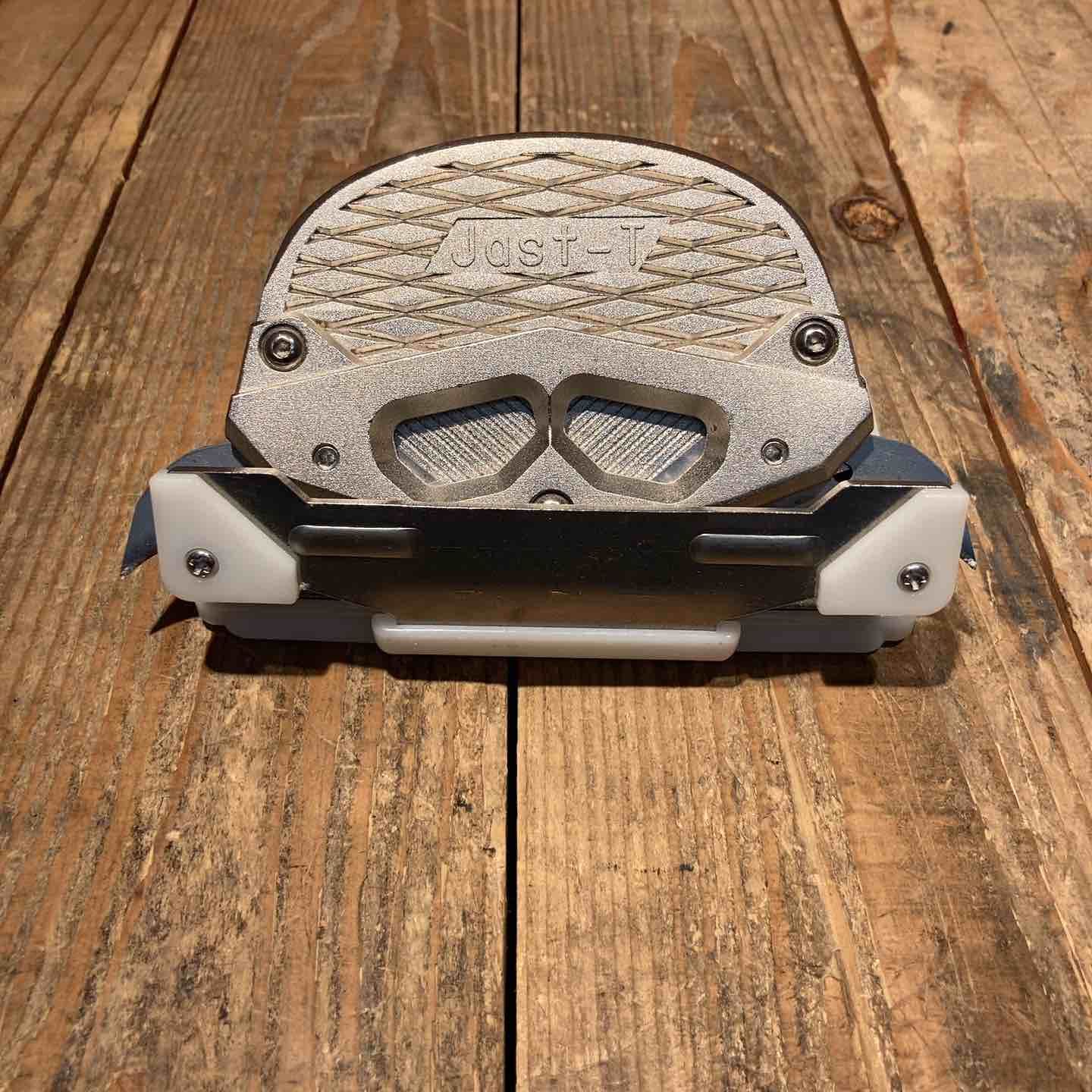 東産機 コーナーカッター Jast T ジャスティー 23 5505