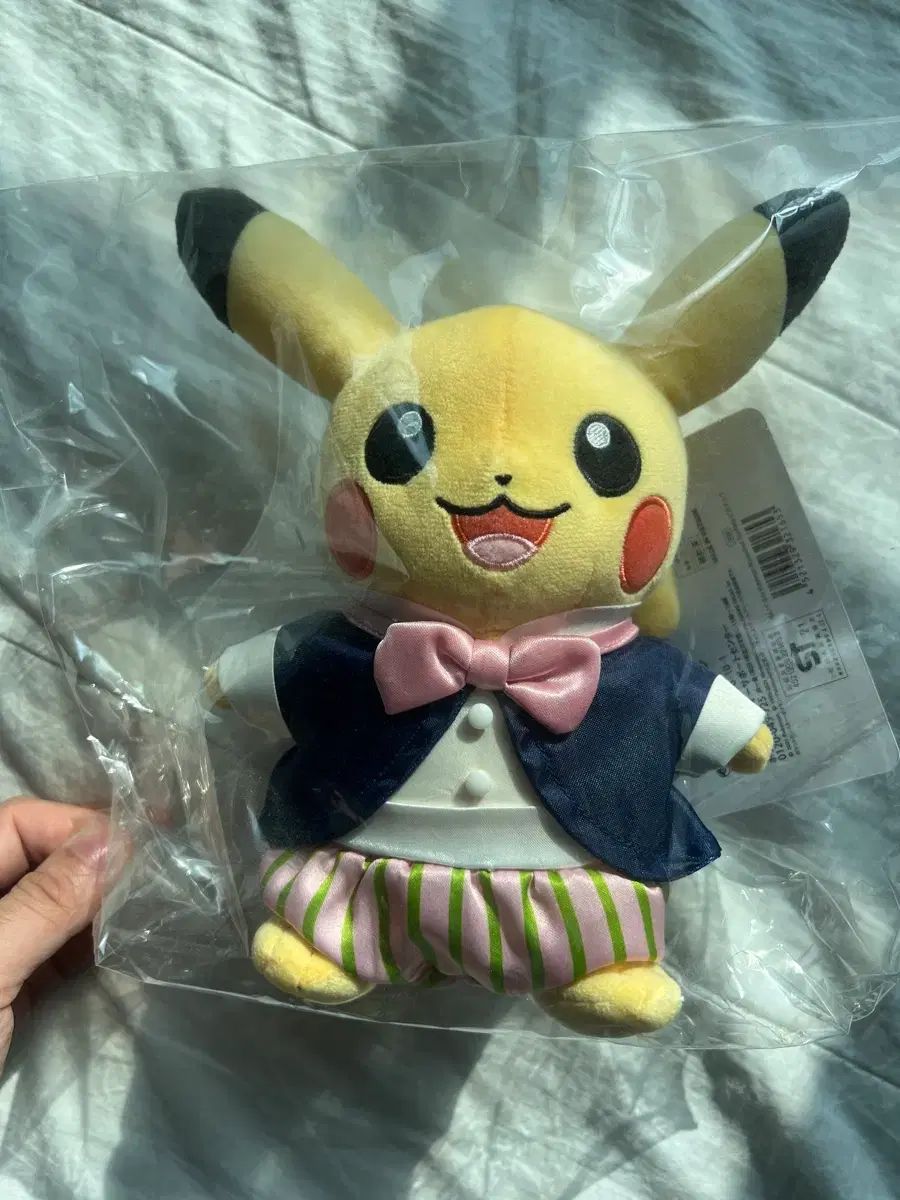 ポケットモンスター Tシャツ パーティー ピカチュウ ぬいぐるみ