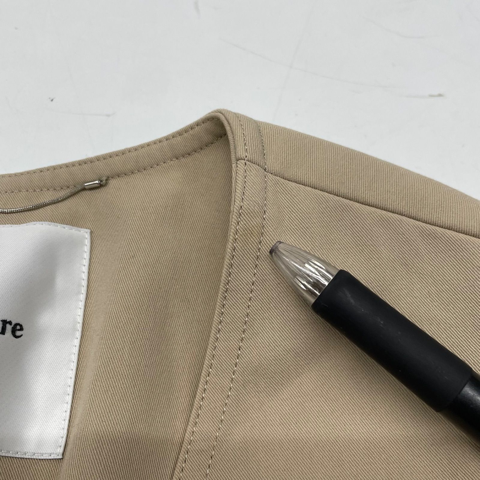 ebure エブール ノーカラートレンチコート ベルト付き ロングコート