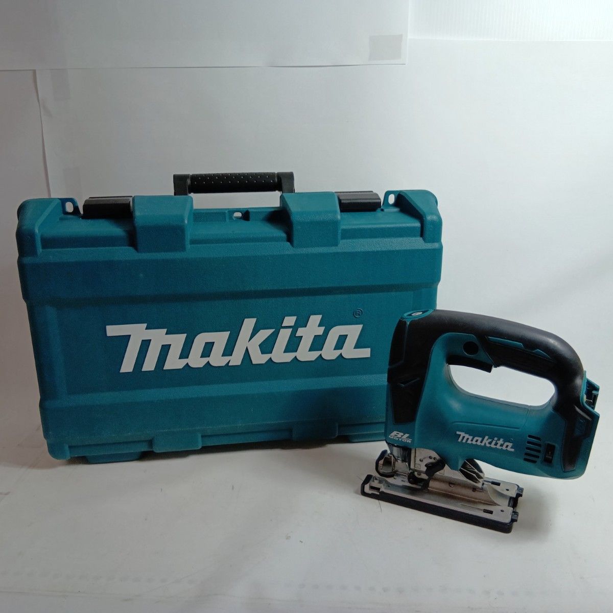 MAKITA マキタ ジグソー JV 182 D 程度B ケース付 コードレス式 18 v