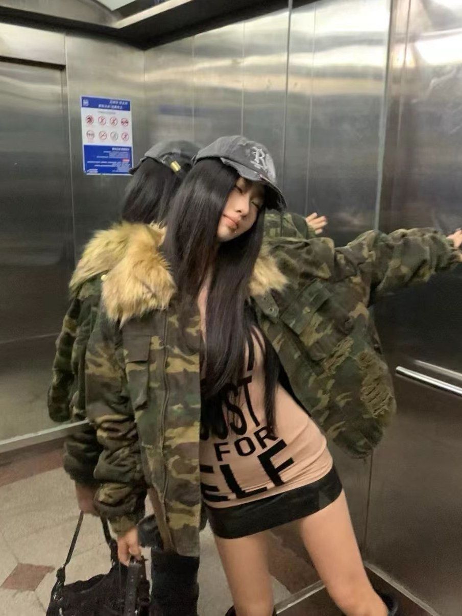 ソルジャージャケット ハイクオリティ カモフラ ミリタリー y 2 k キルティング ダウン ツーウェイ 取り外し ファー マフラー