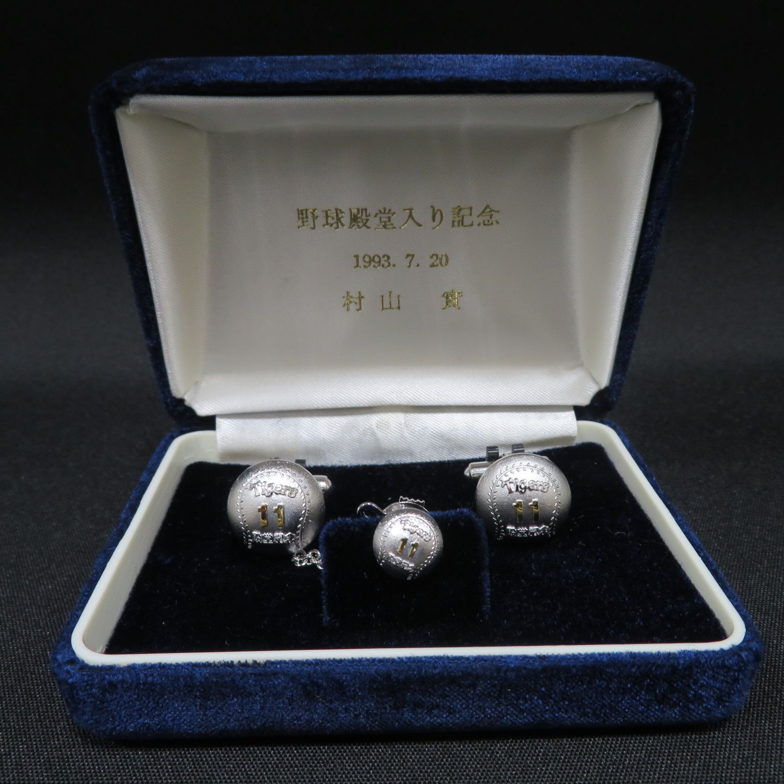 7144☆カフスボタン2個□針刺しタイピン1個□阪神タイガース□村山