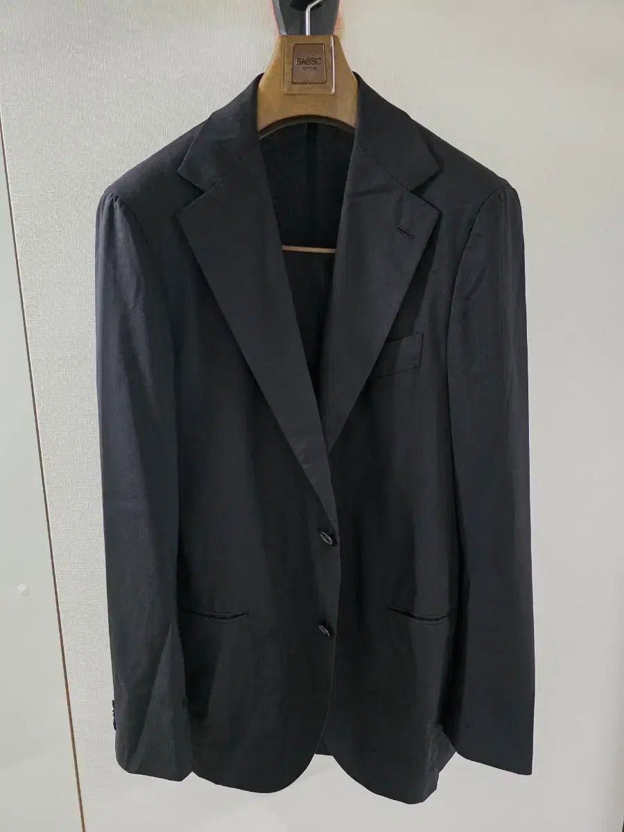 ソブリン Loro Piana ブラック スーツ